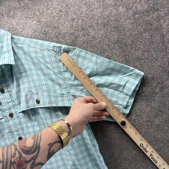 Patagonia Shirt Mens Medium Green Plaid Short Sleeve Vented Fishing Outdoor - Picture 4 of 10